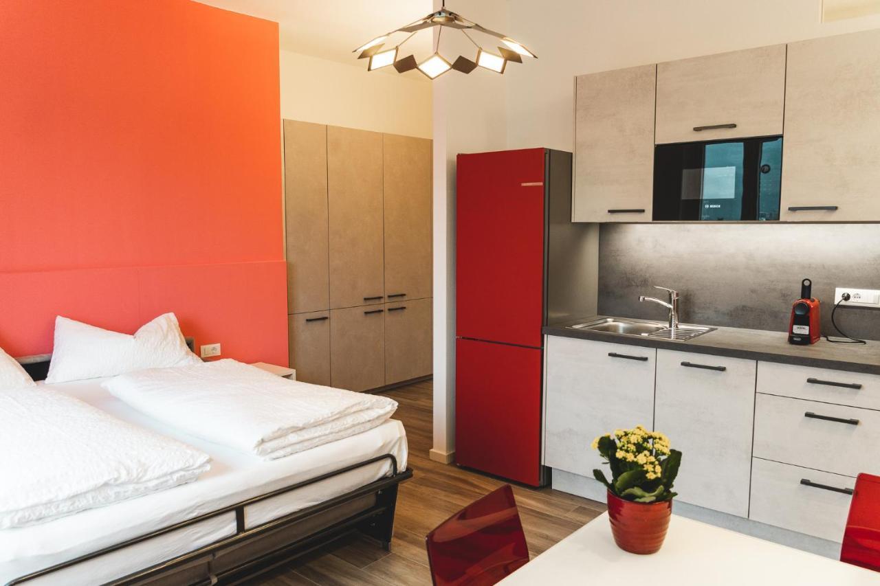 Studio-Appartment - Hotel Lux Merano Dış mekan fotoğraf